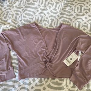 Altardstate workout crop top size medium